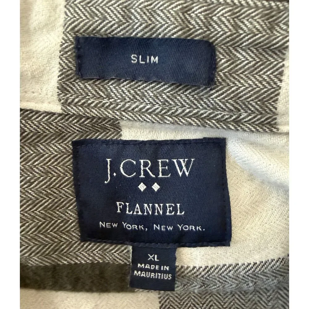 J.Crew Flannel Shirt Men’s XL Slim Fit Black White Buffalo Plaid Button Up